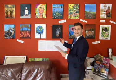 Dr Luke Evans MP & the winning painting